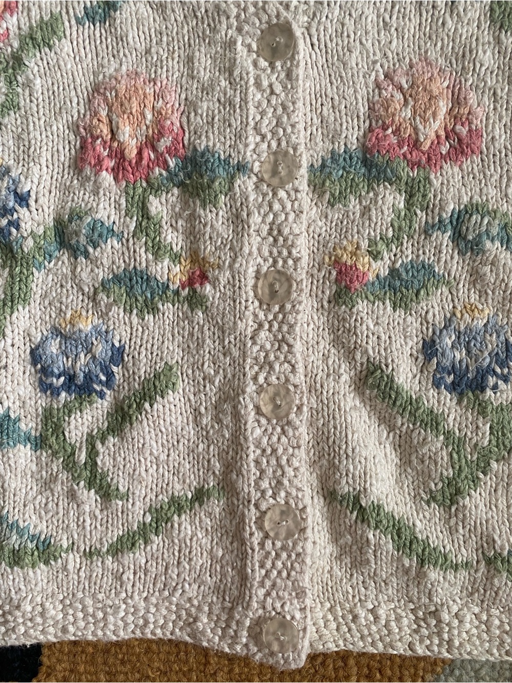 L.L. Bean Vintage Linen Blend Floral Cardigan - Picture 15 of 16